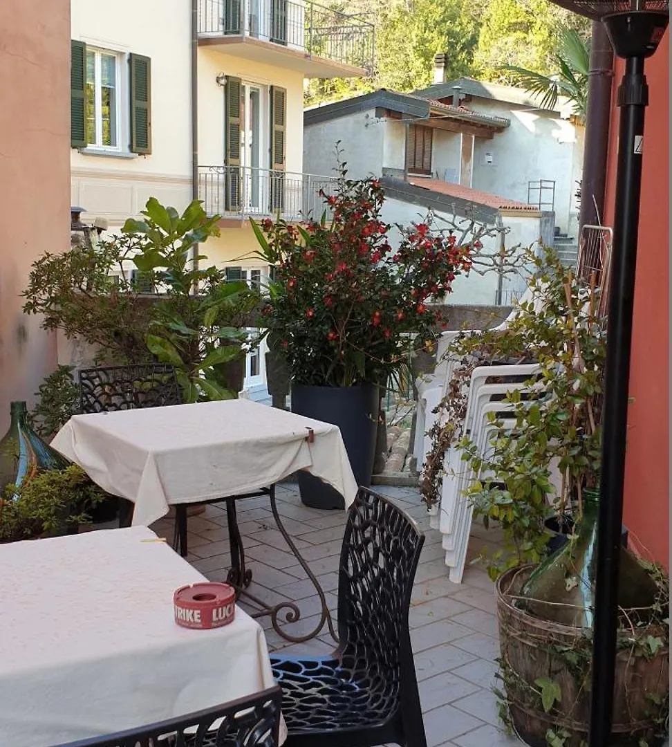 Frühstückspension Caffe Del Viaggiatore Valsolda
